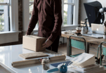 Combine Speed With Service For A Winning E-Commerce Business Combine Speed With Service For A Winning E-Commerce Business